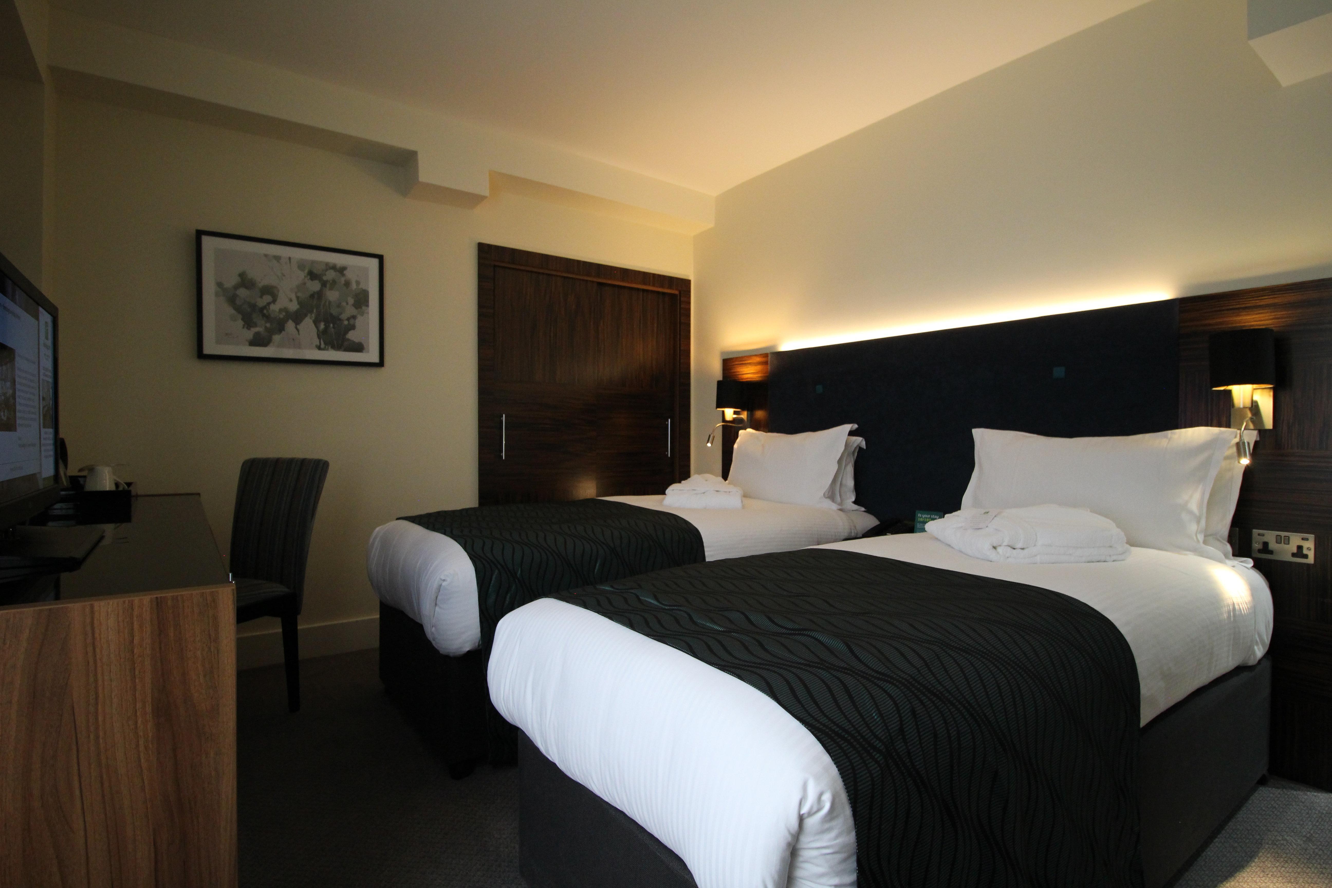 Holiday Inn London Kensington High St. By Ihg Esterno foto