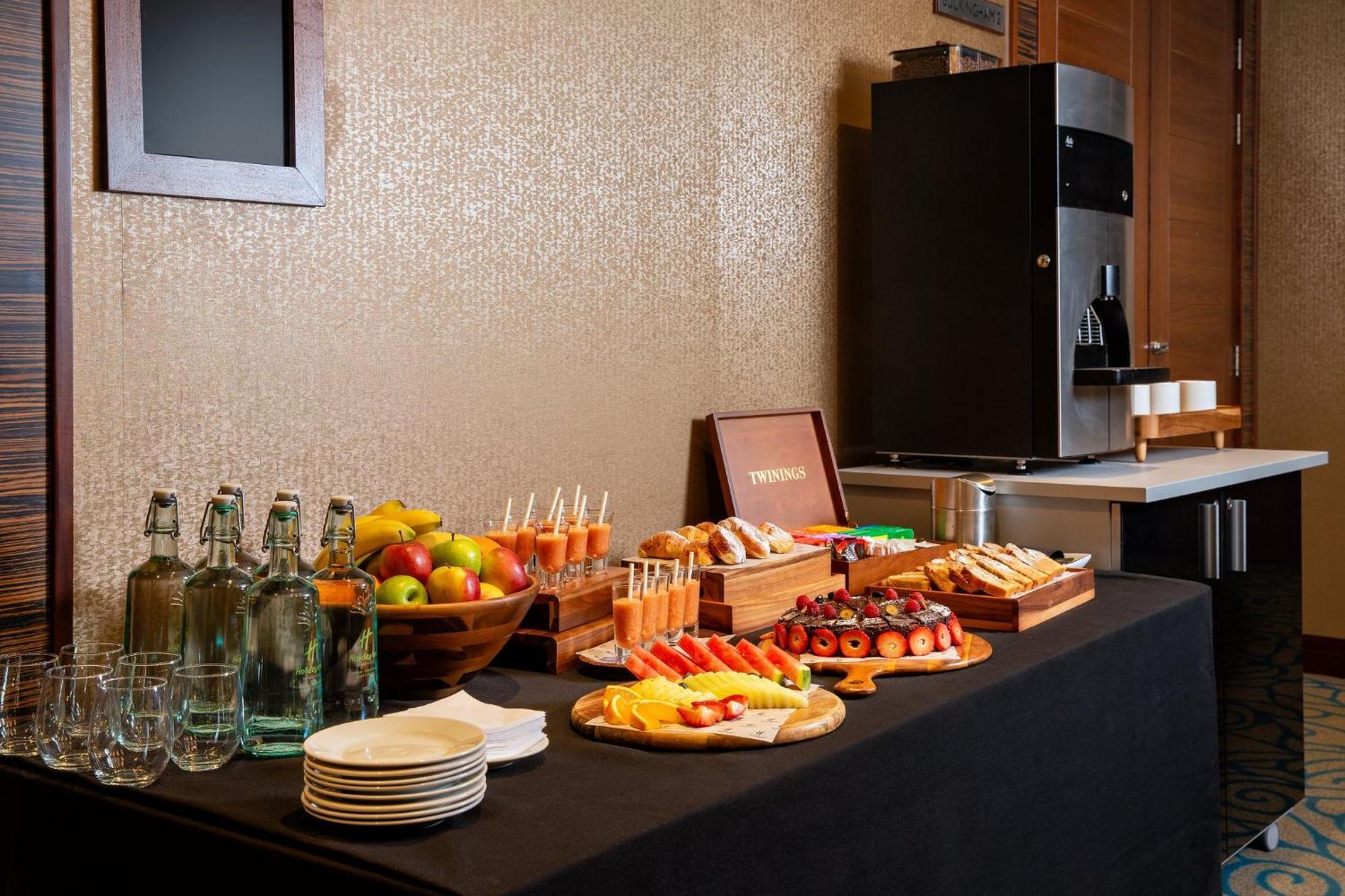 Holiday Inn London Kensington High St. By Ihg Esterno foto